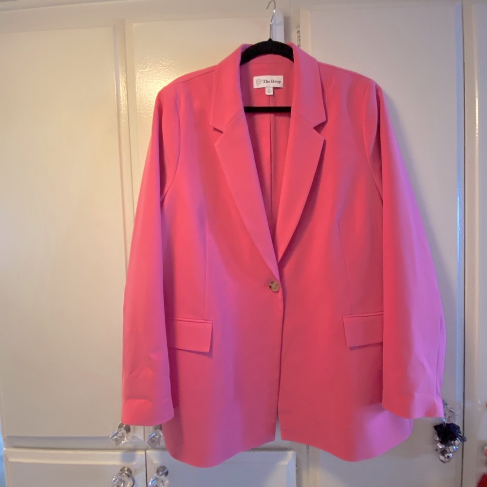 Oversized Blazer in Vibrant Pink